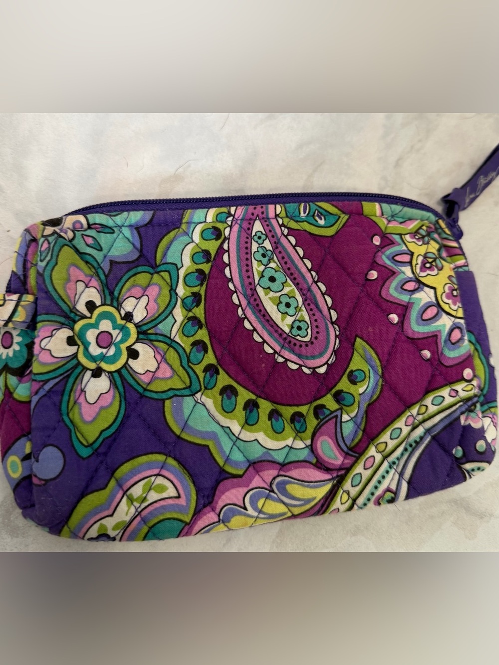 Vera Bradley Quilted Floral Paisley Cosmetic Wristlet/ makeup bag - Purple Multi